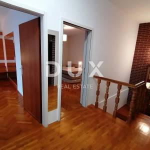 OPATIJA, OKOLICA- Obiteljska kuća s dva stana na parceli od 1800 m2