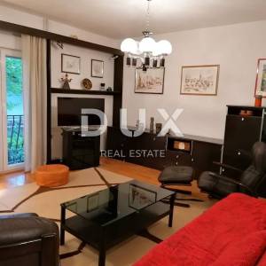 OPATIJA, OKOLICA- Obiteljska kuća s dva stana na parceli od 1800 m2