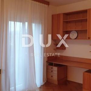 OPATIJA, OKOLICA- Obiteljska kuća s dva stana na parceli od 1800 m2