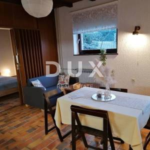 OPATIJA, OKOLICA- Obiteljska kuća s dva stana na parceli od 1800 m2