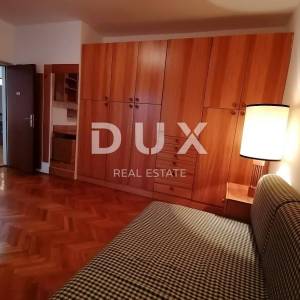 OPATIJA, OKOLICA- Obiteljska kuća s dva stana na parceli od 1800 m2