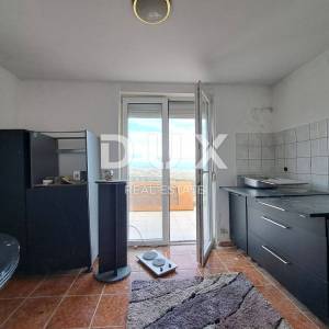 OPATIJA, OKOLICA - tri stana za najam radnicima