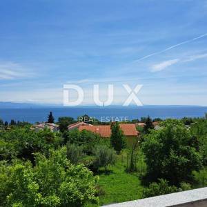OPATIJA, OPRIĆ - obiteljska kuća s tri stambene jedinice na parceli od 1890 m2 