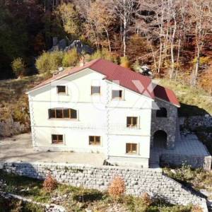 OPATIJA, OPRIĆ Učka! Jedinstvena nekretnina u srcu parka prirode!