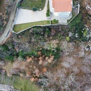 OPATIJA, OPRIĆ- zemljište 620m2 S GRAĐEVNOM DOZVOLOM!!!! i pogledom na more 