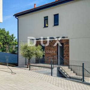 OPATIJA, PAVLOVAC - 3S+DB stan u vrhunskoj novogradnji s krovnom terasom, panorama pogled, blizu Opatije