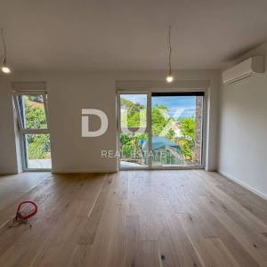 OPATIJA, PAVLOVAC - 3S+DB stan u vrhunskoj novogradnji s krovnom terasom, panorama pogled, blizu Opatije