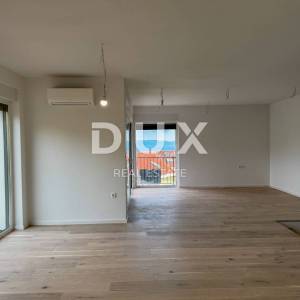 OPATIJA, PAVLOVAC - 3S+DB stan u vrhunskoj novogradnji s krovnom terasom, panorama pogled, blizu Opatije