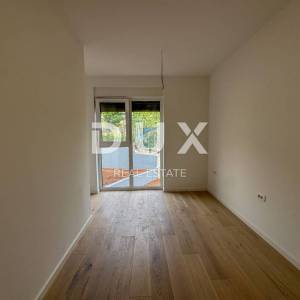 OPATIJA, PAVLOVAC - veći stan 143m2, 3 spavaće sobe, krovna terasa, novogradnja blizu Opatije, pogled