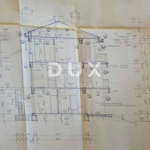 OPATIJA, PAVLOVAC, VOLOSKO - kuća/ zgrada 600m2 s 4 stana i s panoramskim pogledom na more + okoliš 1000m2