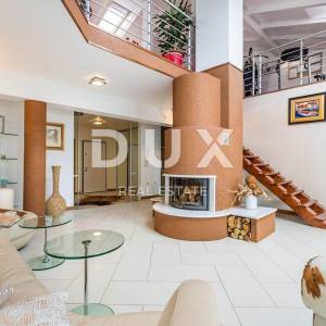 OPATIJA - Penthouse 222m2 na fantastičnoj lokaciji za najam