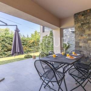 Opatija, Pobri, 124.42m2, stan, terasa, lođa, vrt 125m2