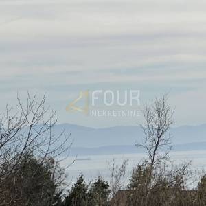 Opatija, Pobri, 77.61m2, 2s+db, lođa