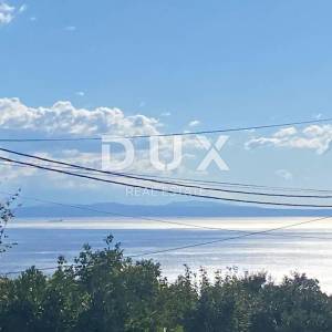 OPATIJA, POBRI - dvojna kuća s otvorenim pogledom na more i okućnicom od 695m2