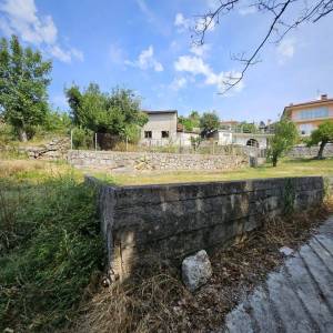 OPATIJA, POBRI- građevinsko zemljište 615m2 s pogledom na more za stambenu zgradu-stanove-apartmane/ obiteljsku kuću/ kuću za i...