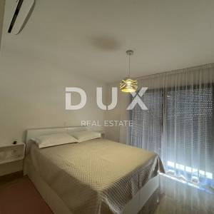 OPATIJA, POBRI - jedinstvena vila blizu Opatije s bazenom, panoramski pogled na more, novonamještena