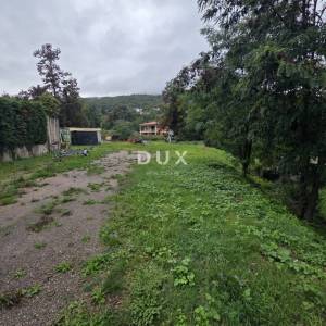 OPATIJA, POBRI, MATULJI – građevinsko zemljište 1600 m2 za obiteljsku kuću / stambenu zgradu - stanove/ kuću za iznajmljivanje ...