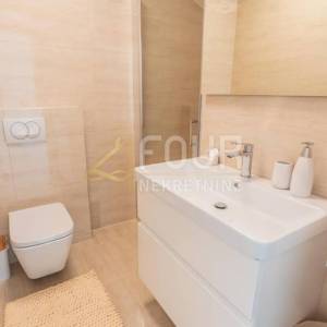 Opatija, Pobri, moderna luksuzna vila s infinity bazenom i panoramskim pogledom