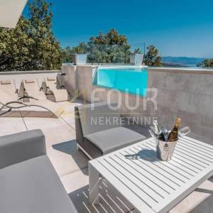 Opatija, Pobri, moderna luksuzna vila s infinity bazenom i panoramskim pogledom