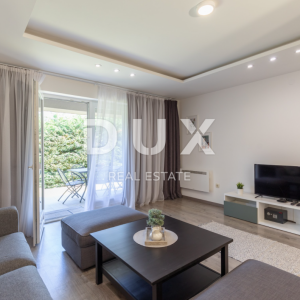 OPATIJA, POBRI- novouređen stan 120,74m2, DB+3S, prizemlje s prostranom terasom i vrtom - S2