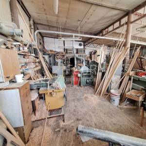 Opatija, Pobri, poslovni objekt 256m2 na parceli 1.116m2