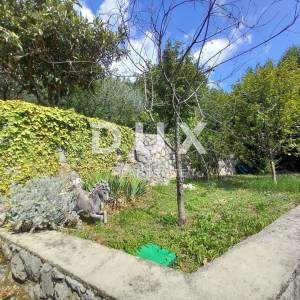 OPATIJA, POBRI - Prekrasna mediteranska kuća s fenomenalnim pogledom i velikom okućnicom