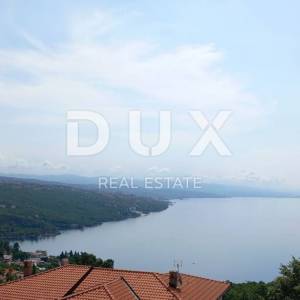OPATIJA, POBRI - Prekrasna mediteranska kuća s fenomenalnim pogledom i velikom okućnicom