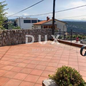 OPATIJA, POBRI - Prekrasna mediteranska kuća s fenomenalnim pogledom i velikom okućnicom
