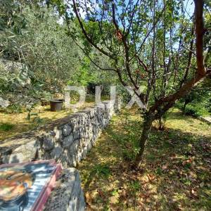 OPATIJA, POBRI - Prekrasna mediteranska kuća s fenomenalnim pogledom i velikom okućnicom