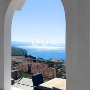 OPATIJA, POBRI - SAMO KOD NAS! Dizajnerski uređen stan s panoramskim pogledom na more