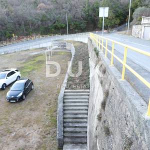 OPATIJA, POBRI - samostojeća kuća 580m² s pogledom na more + okućnica 3200m2