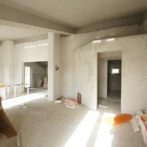 OPATIJA, POBRI - samostojeća kuća 580m² s pogledom na more + okućnica 3200m2