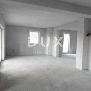 OPATIJA, POBRI - samostojeća kuća 580m² s pogledom na more + okućnica 3200m2