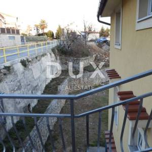 OPATIJA, POBRI - samostojeća kuća 580m² s pogledom na more + okućnica 3200m2