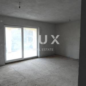 OPATIJA, POBRI - samostojeća kuća 580m² s pogledom na more + okućnica 3200m2