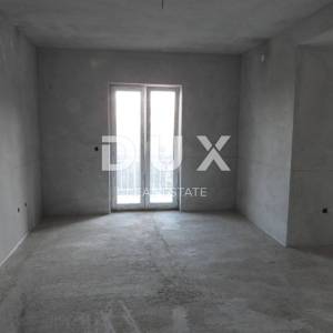 OPATIJA, POBRI - samostojeća kuća 580m² s pogledom na more + okućnica 3200m2