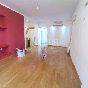 Opatija, Pobri, samostojeća kuća, 337.40m2, garaža, konoba
