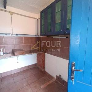 Opatija, Pobri, samostojeća kuća, 337.40m2, garaža, konoba