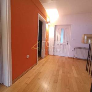 Opatija, Pobri, samostojeća kuća, 337.40m2, garaža, konoba