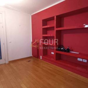 Opatija, Pobri, samostojeća kuća, 337.40m2, garaža, konoba