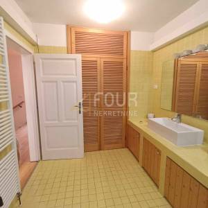 Opatija, Pobri, samostojeća kuća, 337.40m2, garaža, konoba