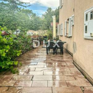OPATIJA, POBRI-Stan s lođom i terasom iznad Opatije