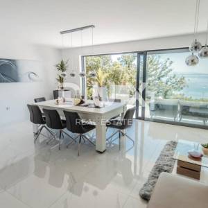 OPATiJA, POBRI- villa 500m2 s panoramskim pogledom na more i bazenom na krovu + okoliš 800m2