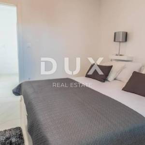 OPATiJA, POBRI- villa 500m2 s panoramskim pogledom na more i bazenom na krovu + okoliš 800m2