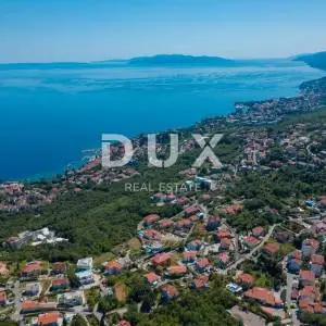 OPATiJA, POBRI- villa 500m2 s panoramskim pogledom na more i bazenom na krovu + okoliš 800m2
