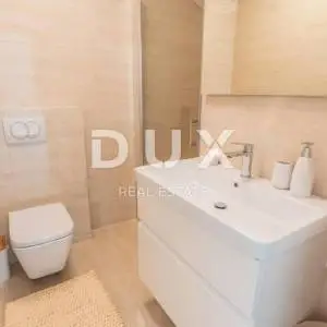 OPATiJA, POBRI- villa 500m2 s panoramskim pogledom na more i bazenom na krovu + okoliš 800m2