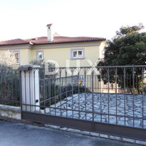 OPATIJA, POBRI - villa /kuća trokatnica- samostojeća 505m² + 1240m2 okoliš