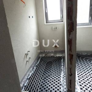 OPATIJA, POBRI - villa  u nizu 214m2 s pogledom na more + uređena okućnica 150m2