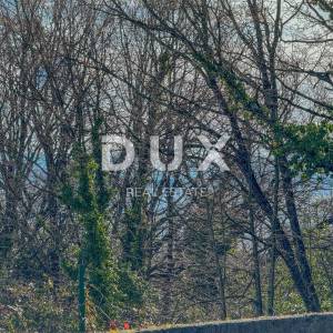 OPATIJA, POBRI – zemljište od 2875 m2 za izgradnju više zgrada ili vila s bazenom blizu Opatije