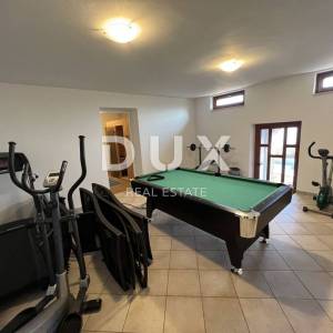 OPATIJA, POLJANE - Rustikalna vila od 300m2 s panoramskim pogledom na Kvarnerski zaljev